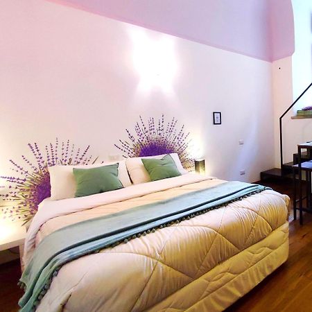 Carvajal Rooms: Historic Orvieto Center with AC and Netflix Exterior photo