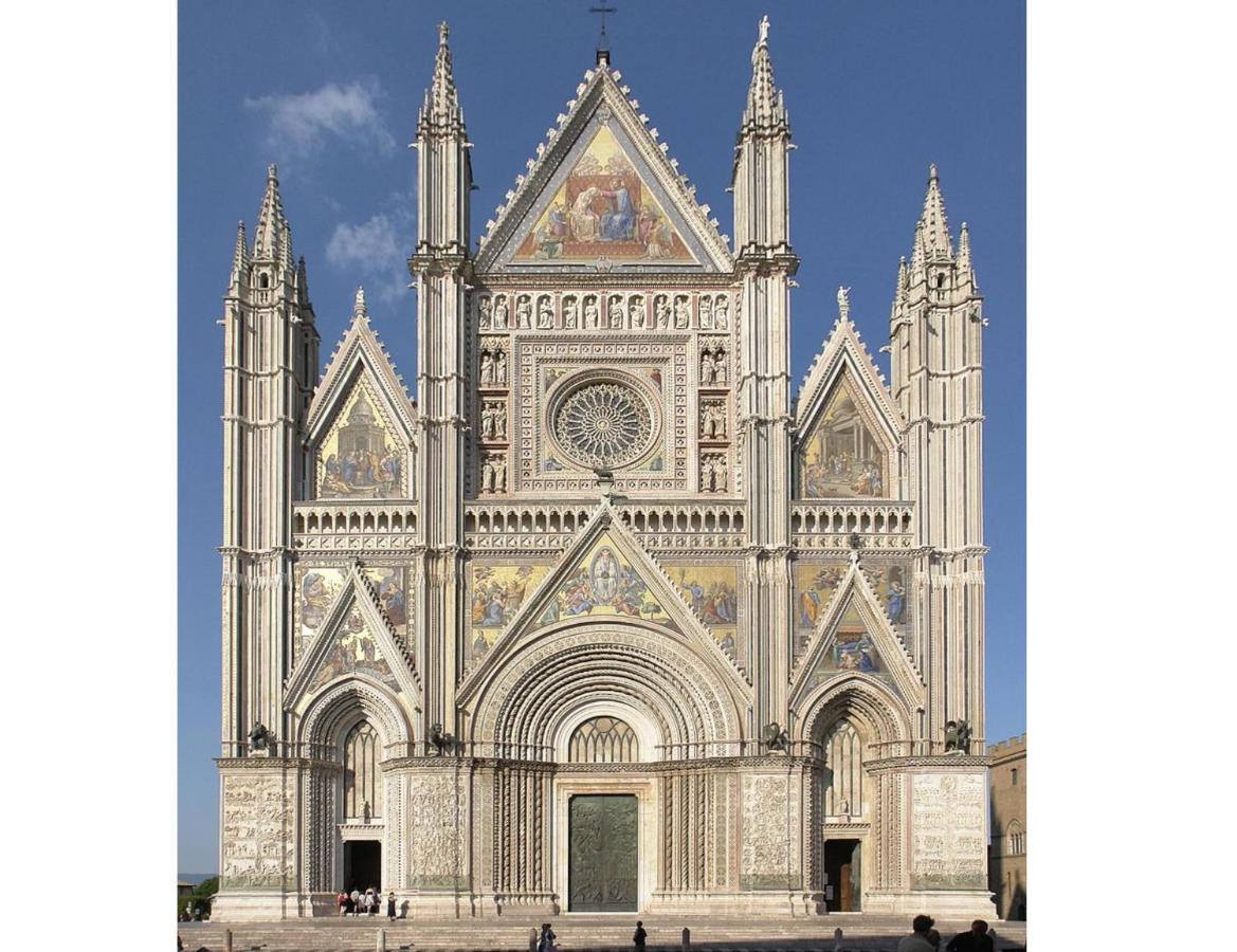Carvajal Rooms: Historic Orvieto Center with AC and Netflix Exterior photo