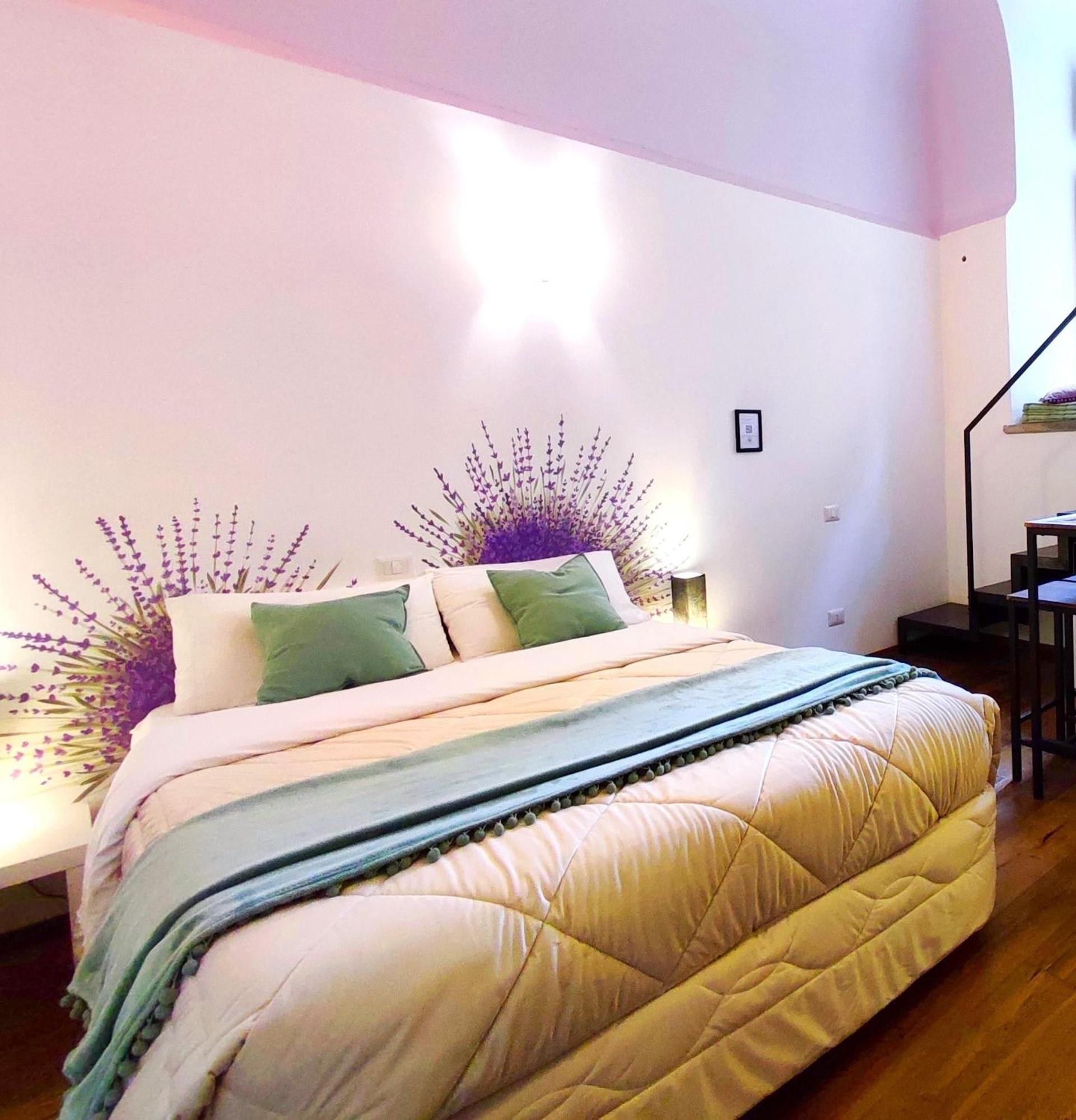 Carvajal Rooms: Historic Orvieto Center with AC and Netflix Exterior photo
